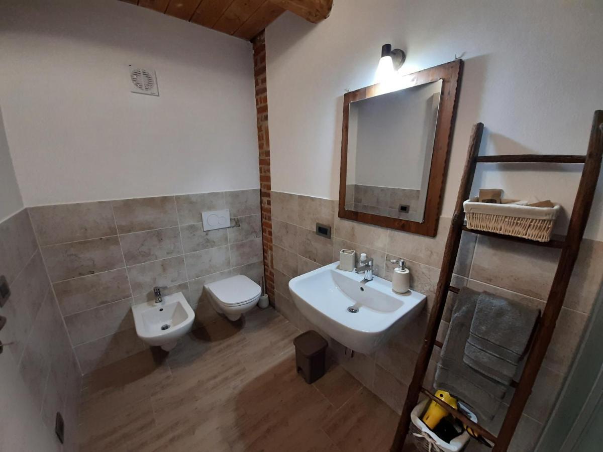 Cascina Lunguria Villa Francavilla Bisio ภายนอก รูปภาพ